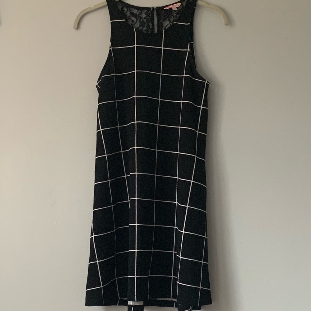 Little black dress, small